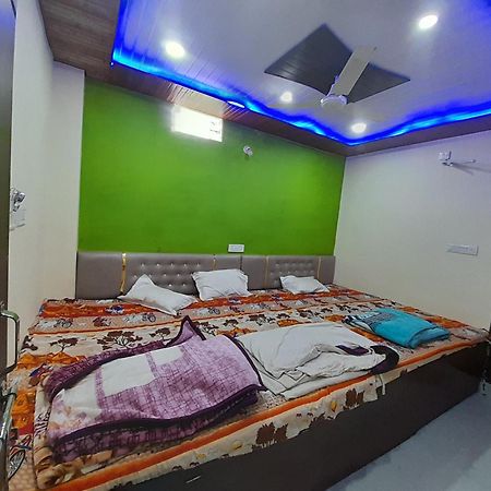 Hotel Maheshwari Palace Ujjain Eksteriør billede